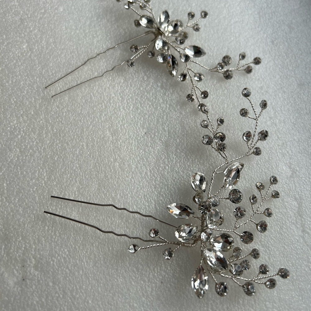 Elegant Silver Hair Pins (2). Brand new never worn. - Picture 5 of 5
